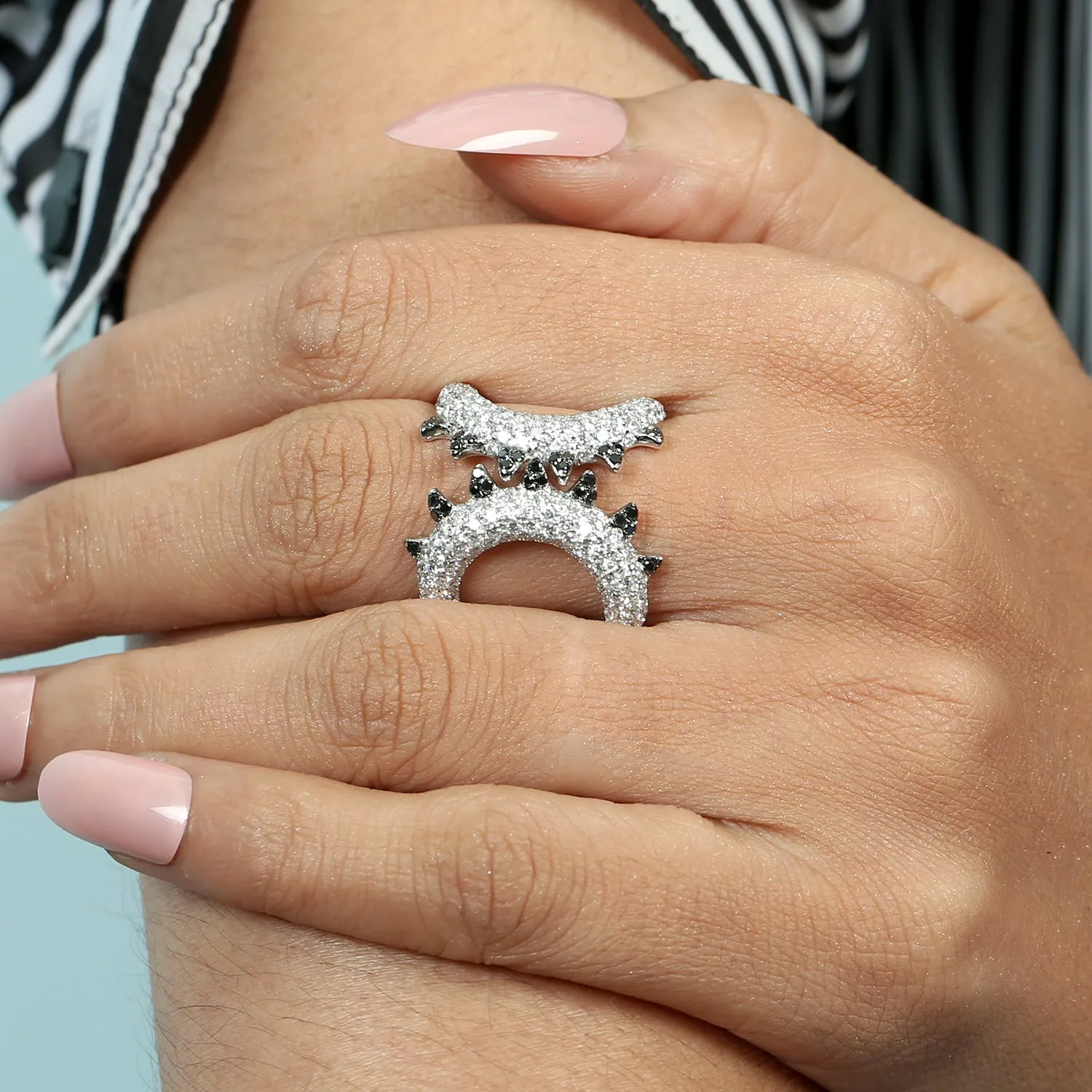 18K White Gold Micro Pave White & Black Diamond Designer Ring For Gifts
