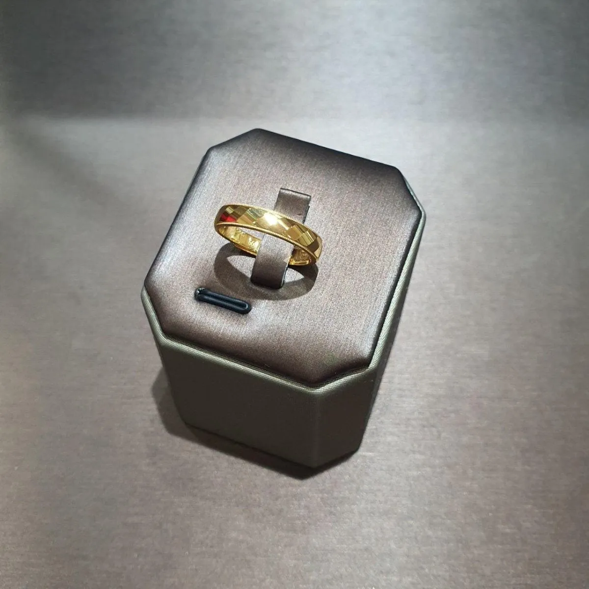 24k / 999 Gold Couple Designer Ring V10 by Best Gold Shop
