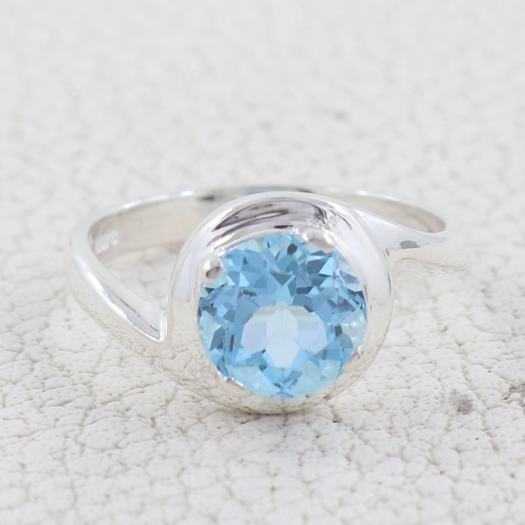 925 Sterling Silver Designer Garnet Ring