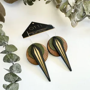 Architectural Lightweight Leather   Walnut: Olive Snake-skin NAJA (spike)