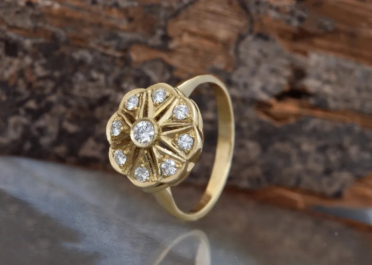 Art deco flower diamond ring gold