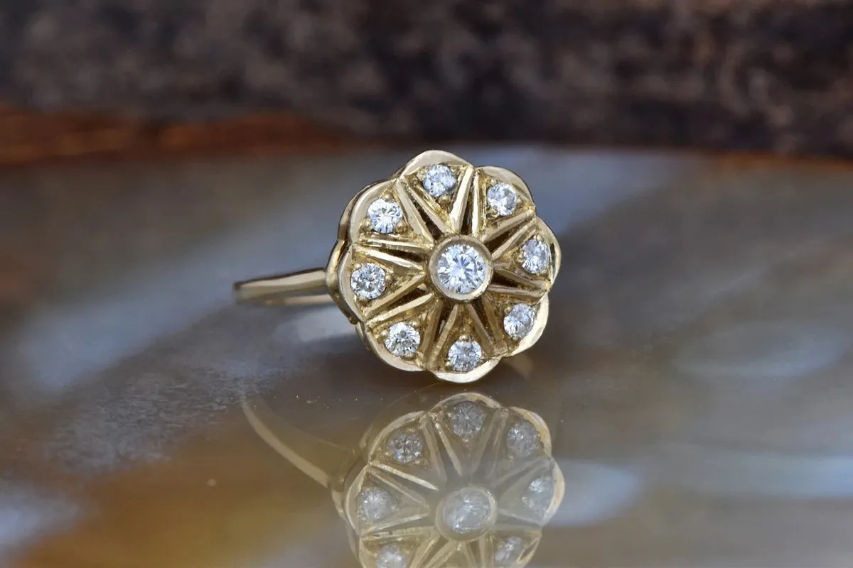 Art deco flower diamond ring gold
