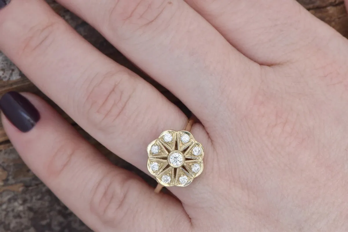 Art deco flower diamond ring gold