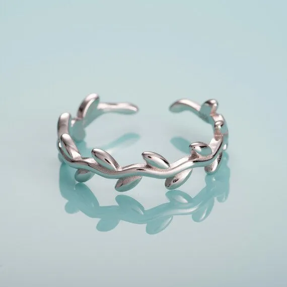 Beautiful designer real sterling silver toe rings
