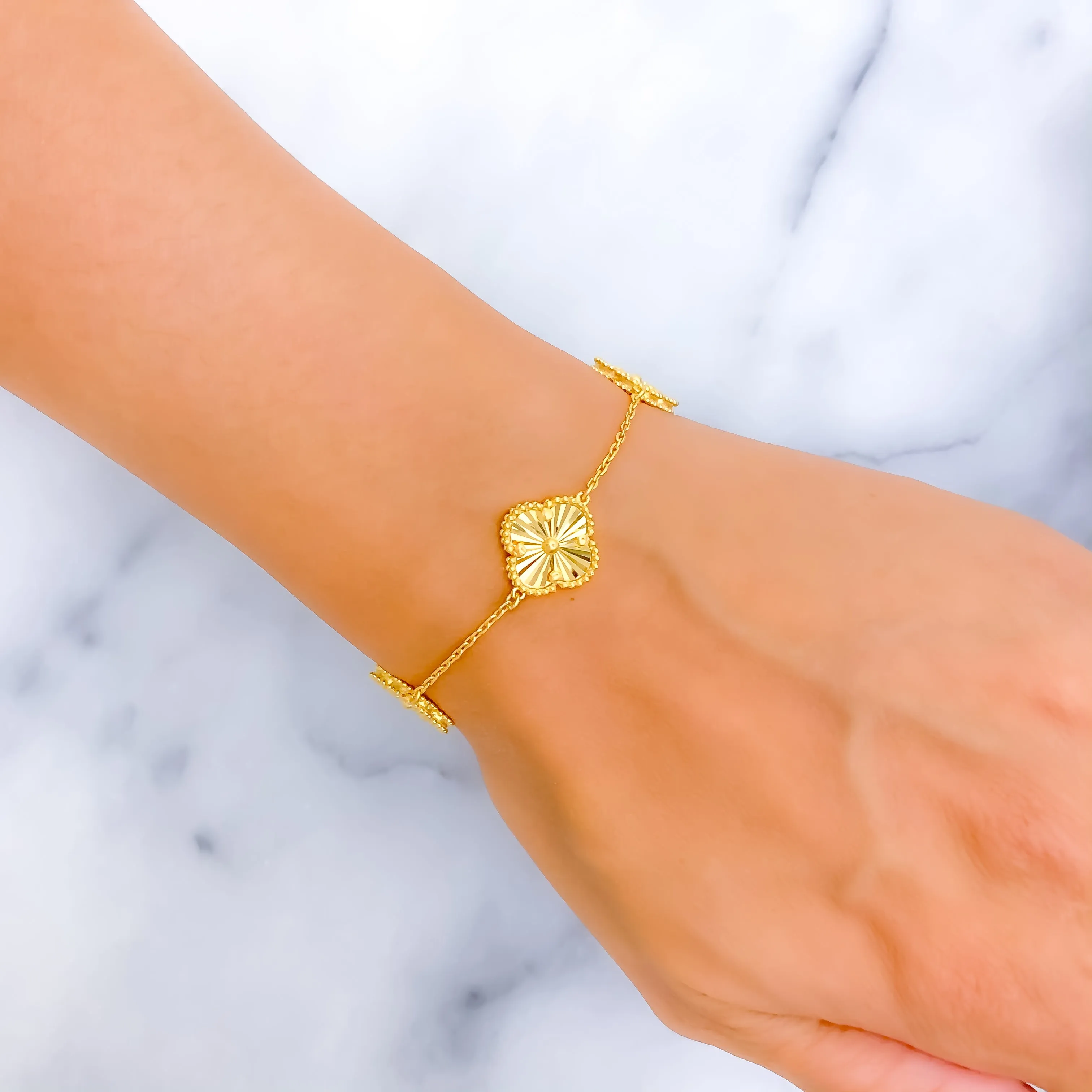 Bespoke Dressy 21k Gold Bracelet