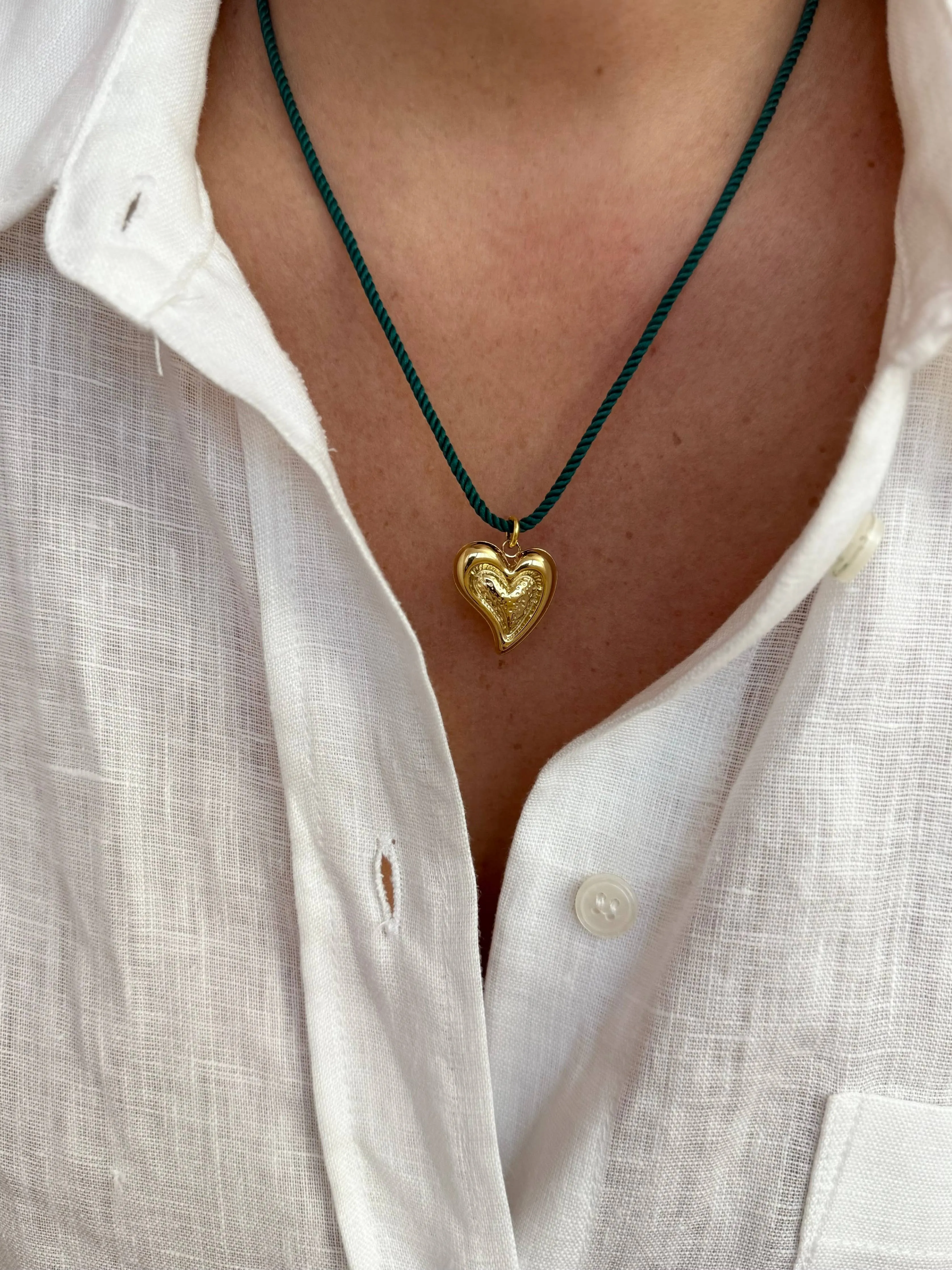 Cariña Heart Necklace