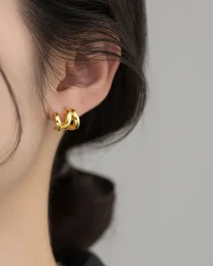 Carla Curved Stud Earrings