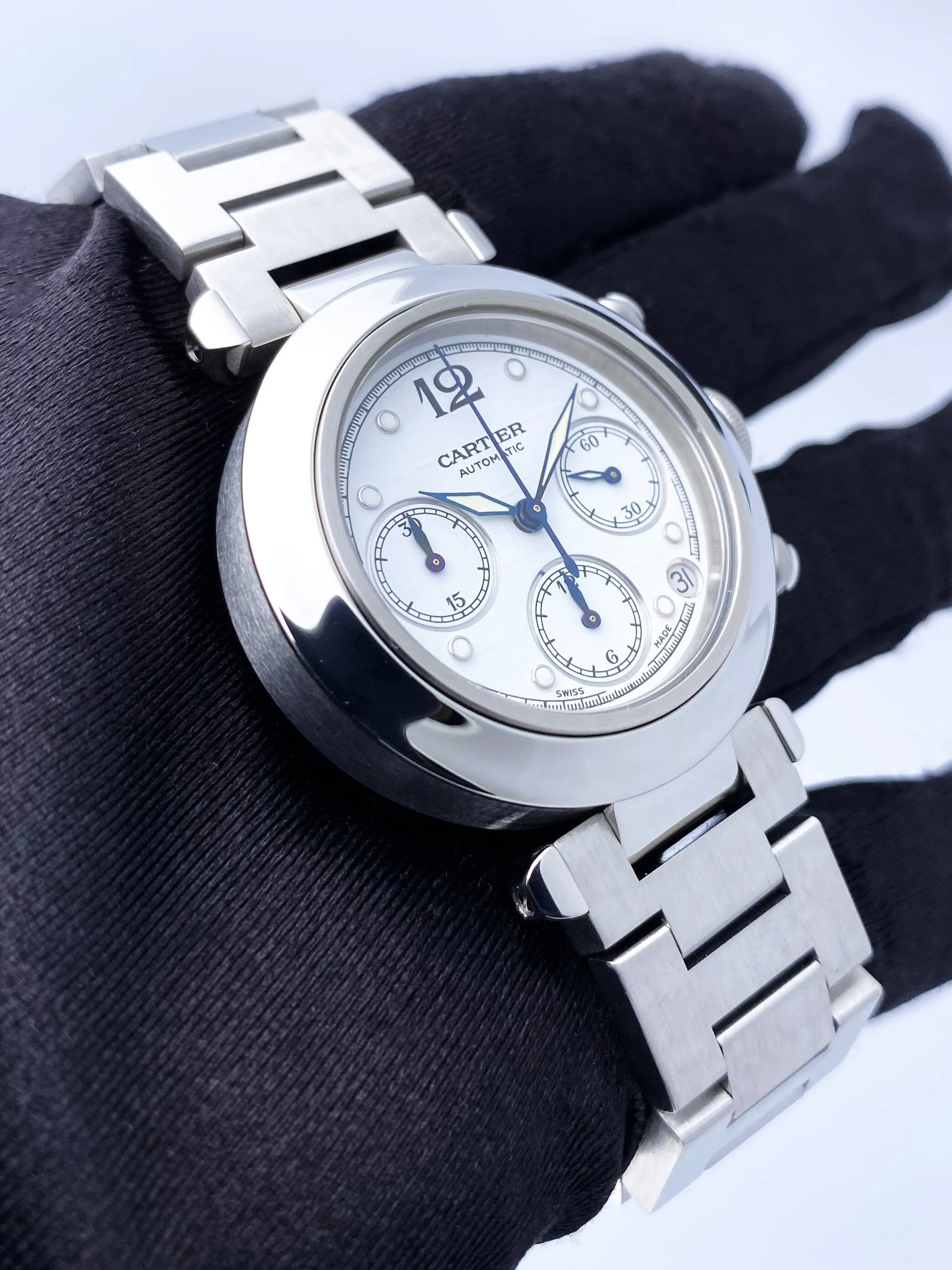 Cartier Pasha W31039M7 White Dial Chronograph Mens Watch