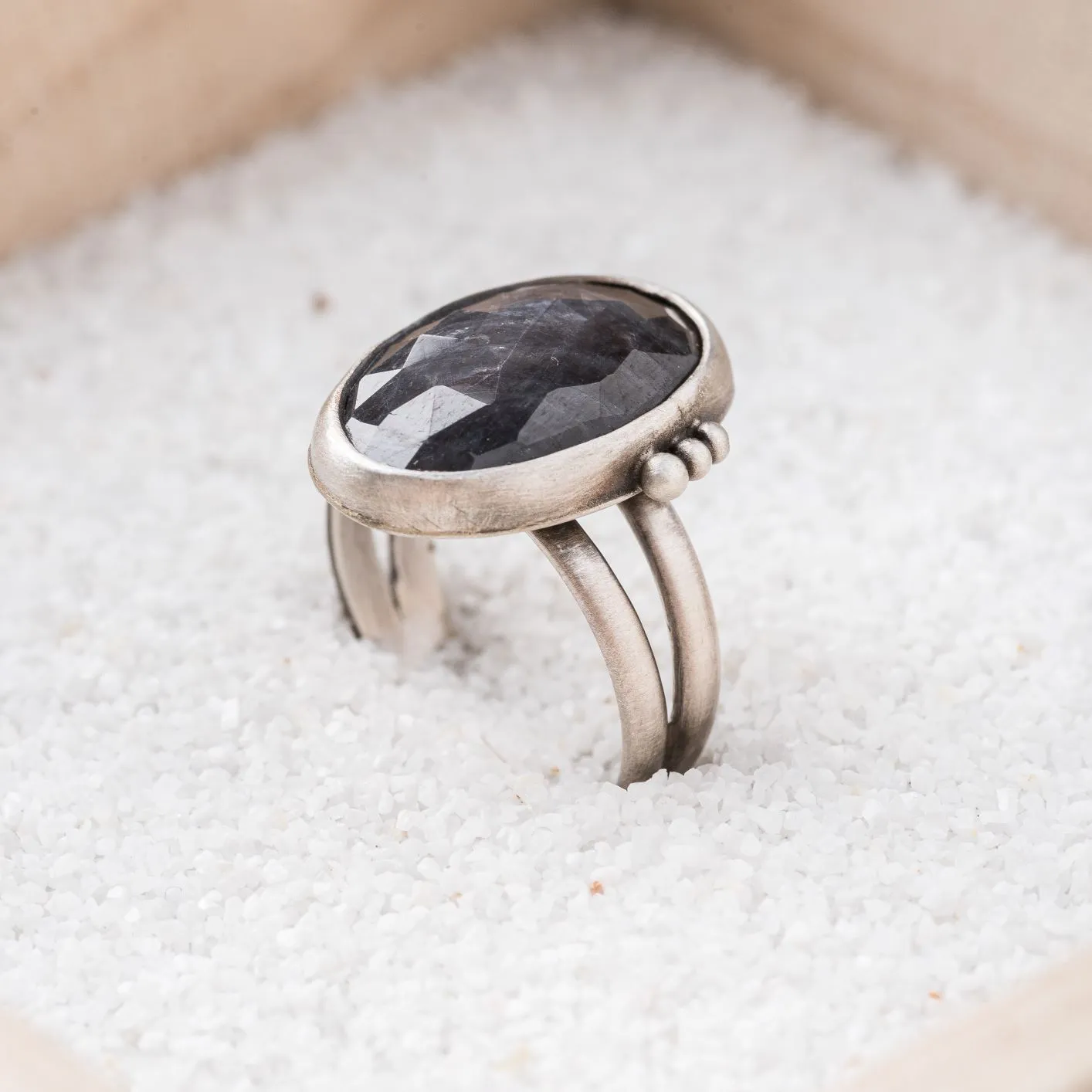Chocolate Sapphire Ring on Split Band