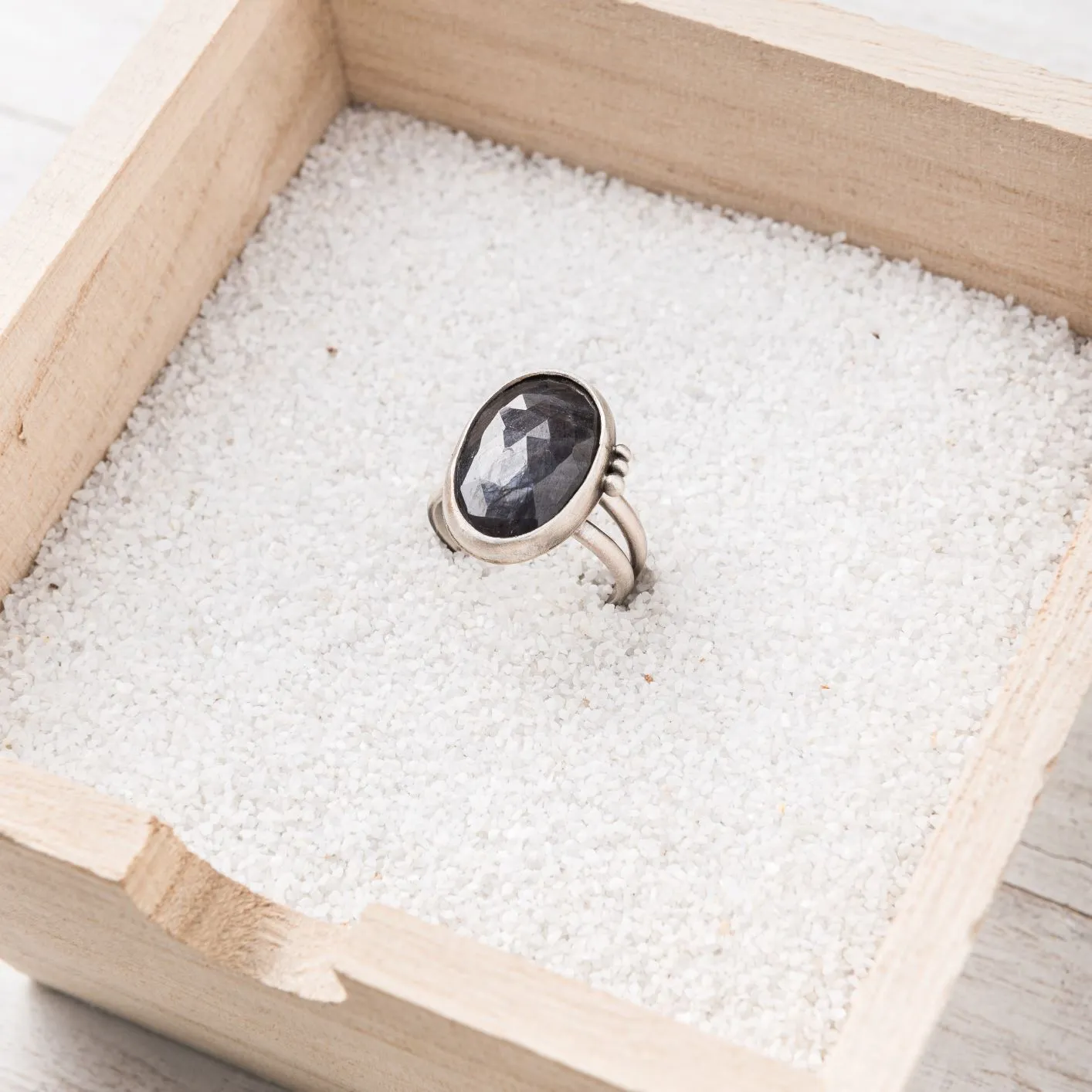 Chocolate Sapphire Ring on Split Band
