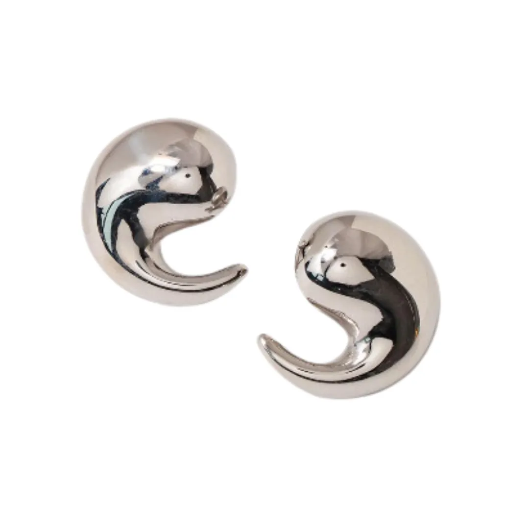 Clara Earrings