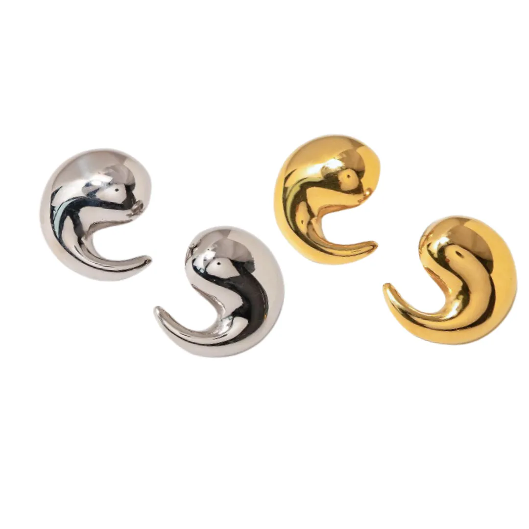 Clara Earrings