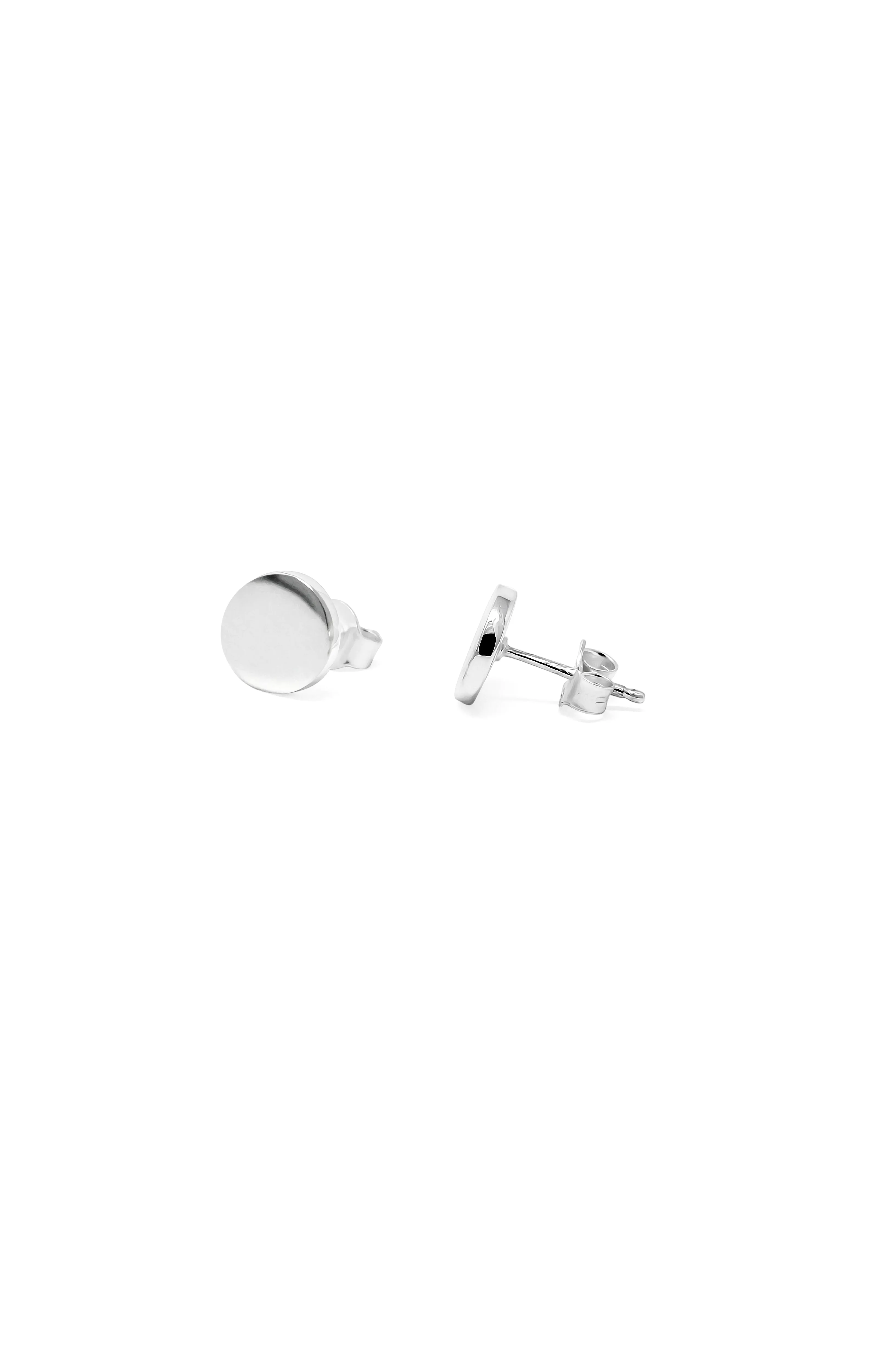 Classic Evergreen Circle Sterling Silver Stud Earrings