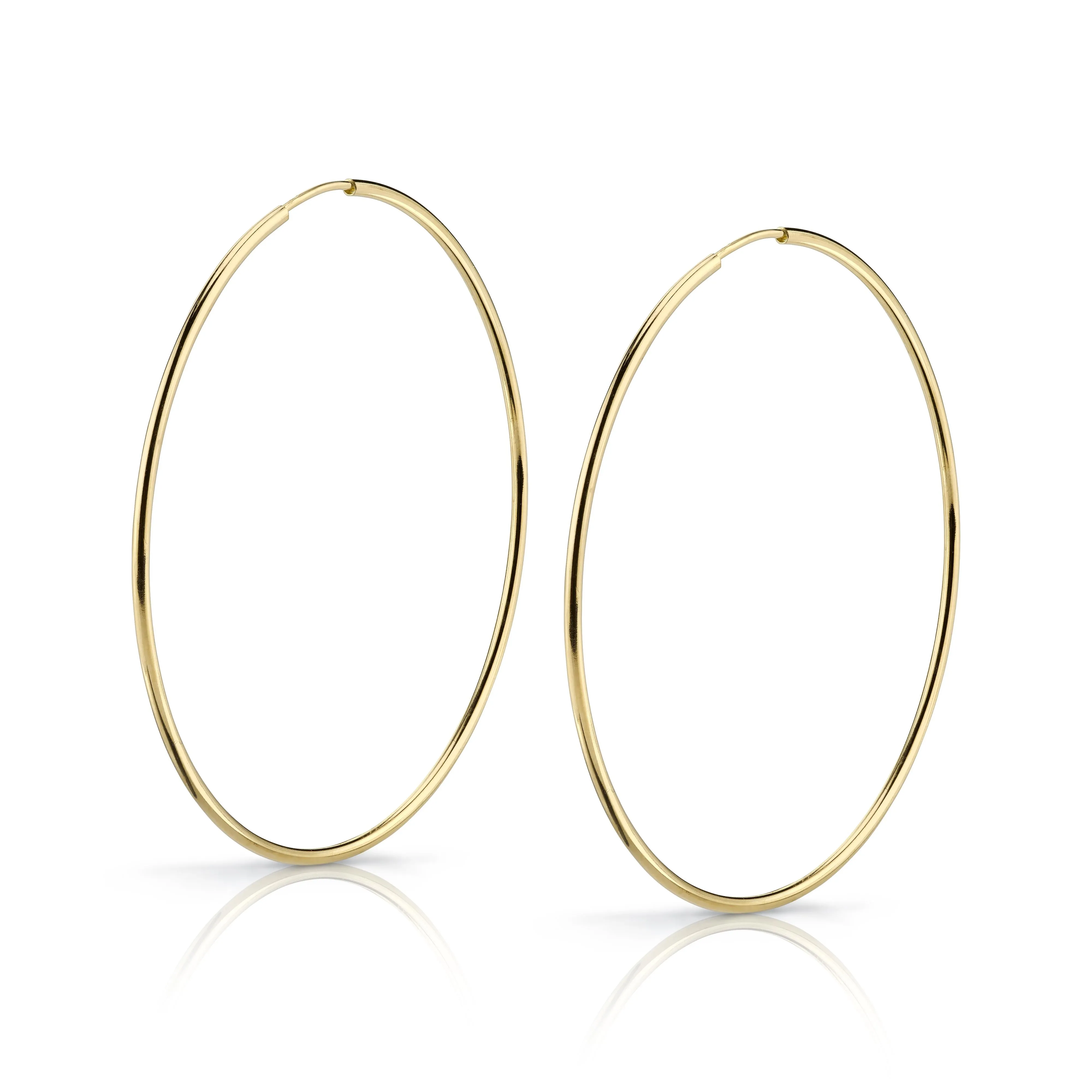 CLASSIC HOOP EARRINGS