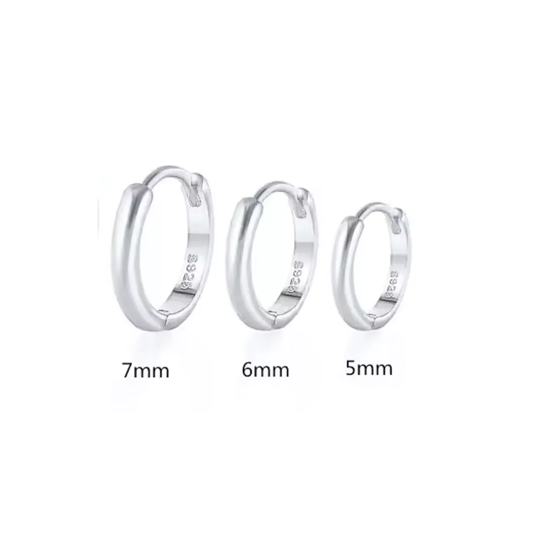 Classic Huggies SIlver