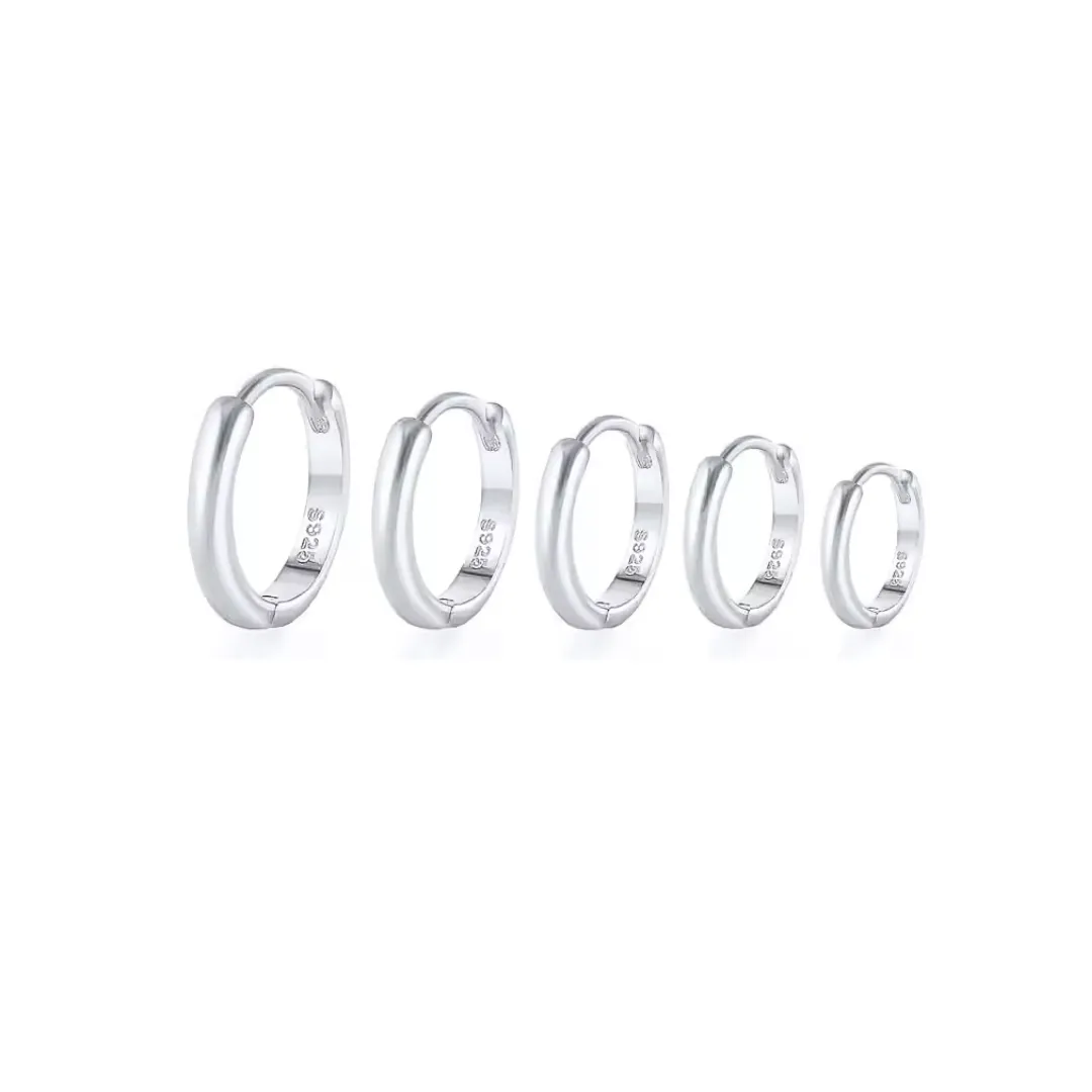 Classic Huggies SIlver