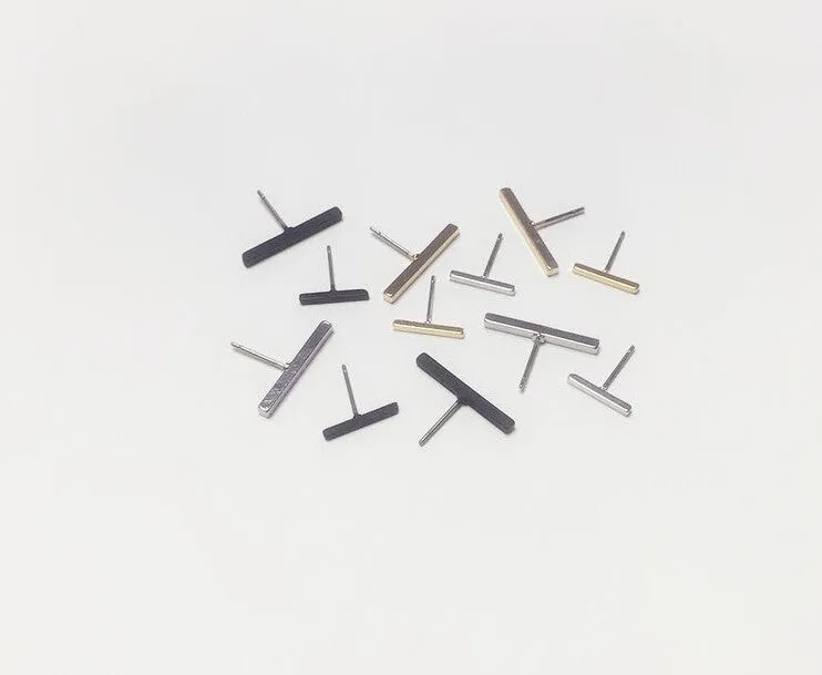 Classic T-Bar Earrings