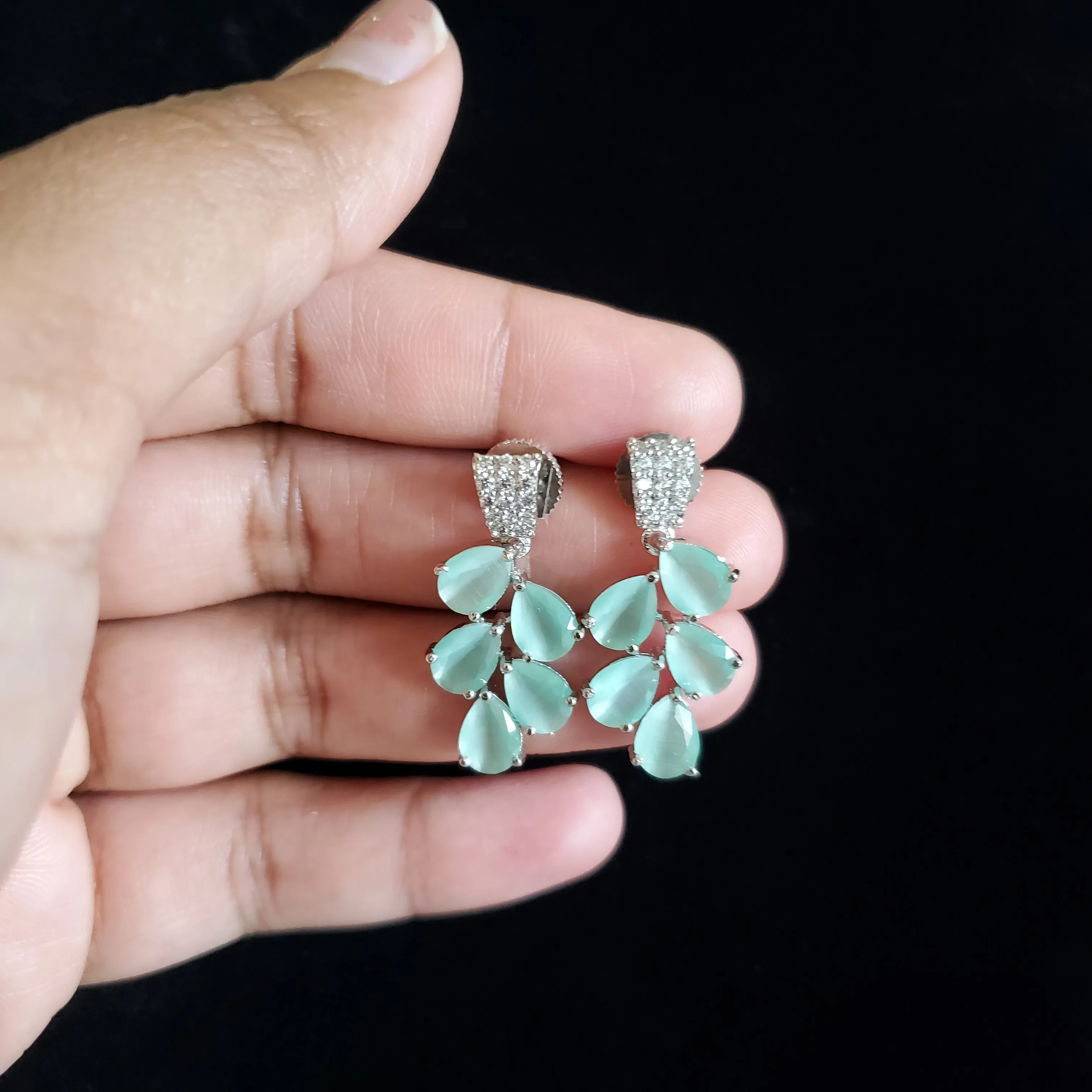 Cz Classic Earring With Rhodium Plating