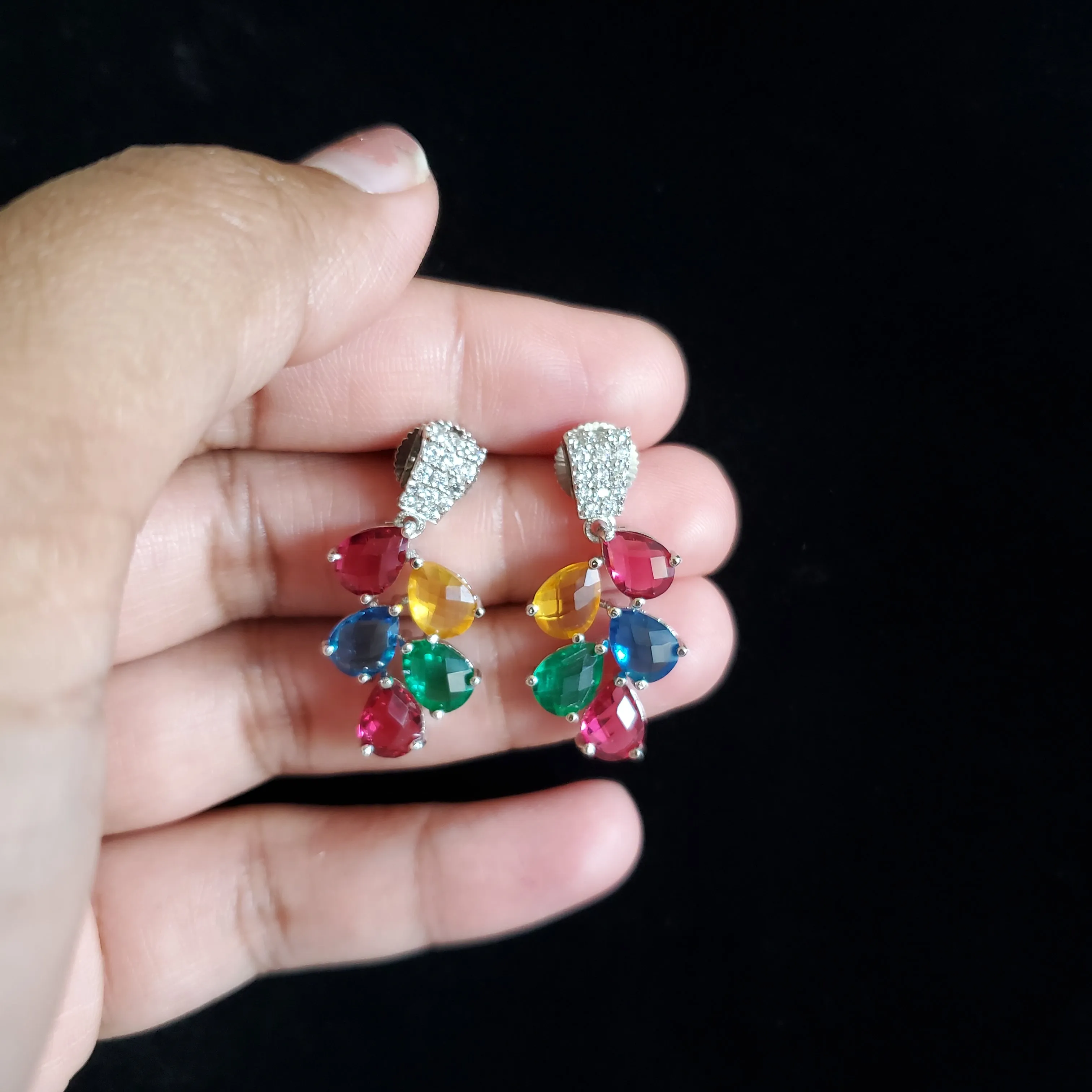Cz Classic Earring With Rhodium Plating