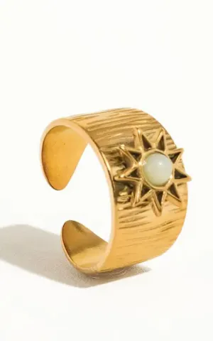 Flânerie- Elena 18K Gold Non-Tarnish Bohemian Sun Stone Ring