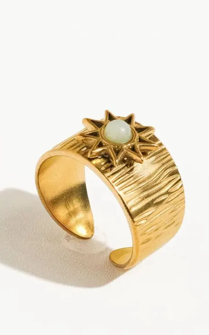 Flânerie- Elena 18K Gold Non-Tarnish Bohemian Sun Stone Ring