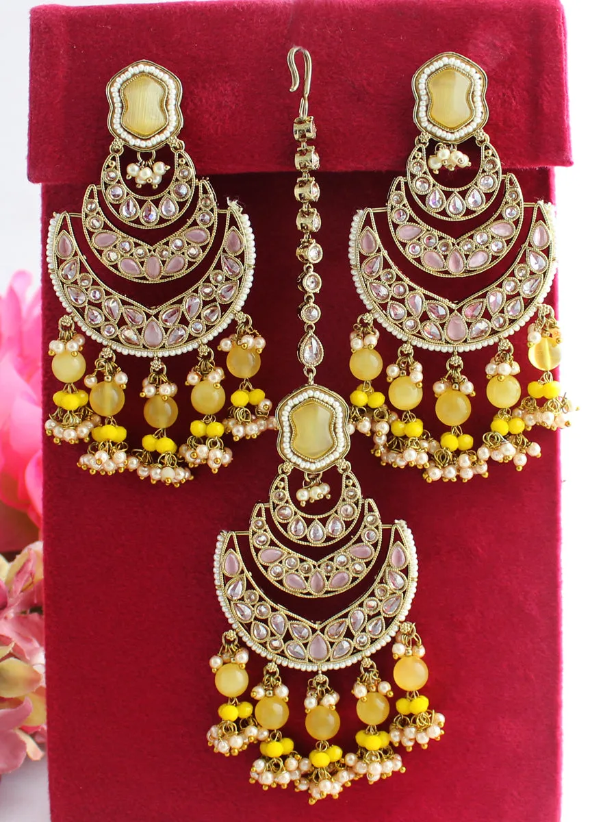 Kamya Earrings & Tikka