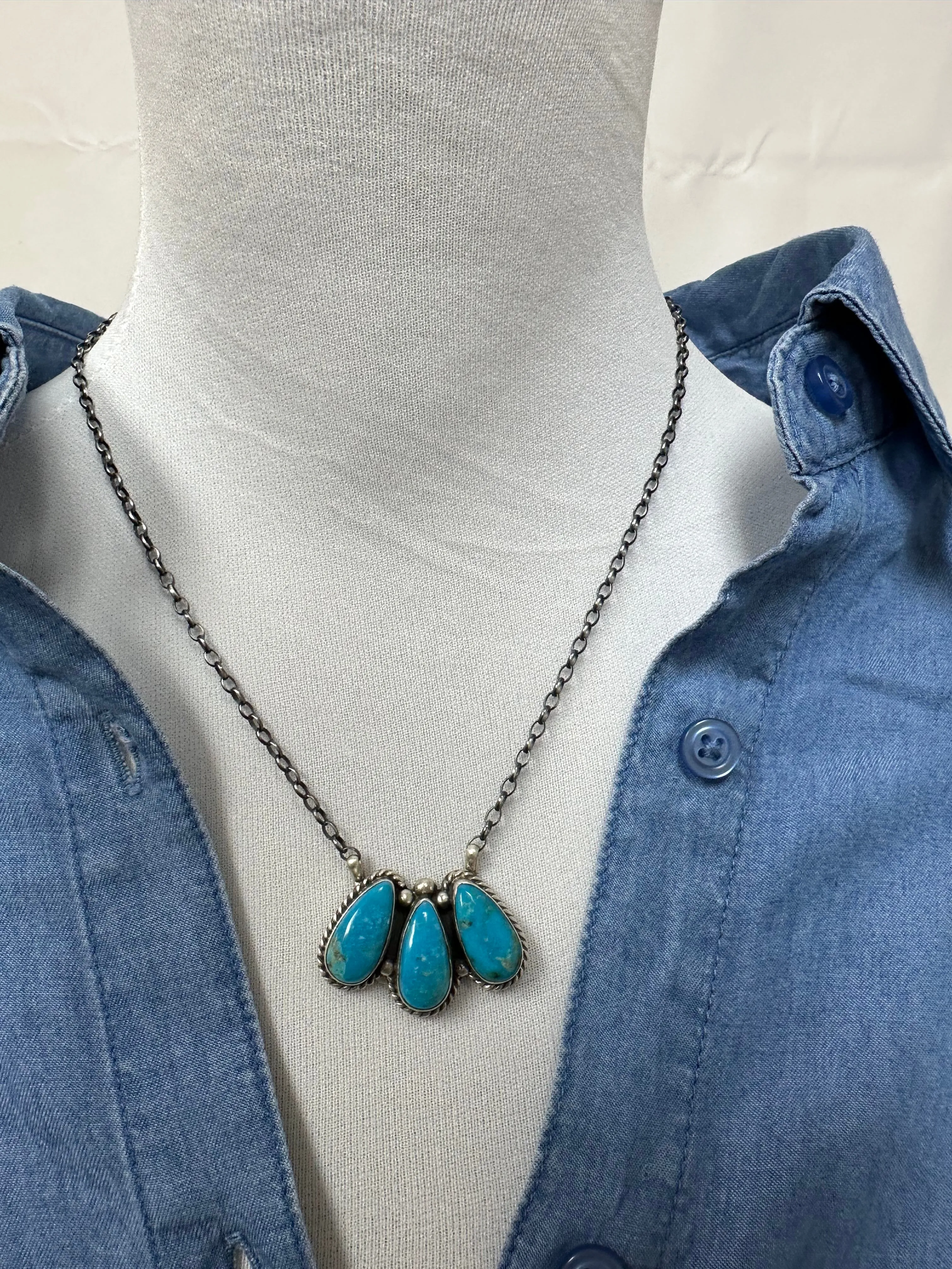 Kingman 3 Stone Necklace