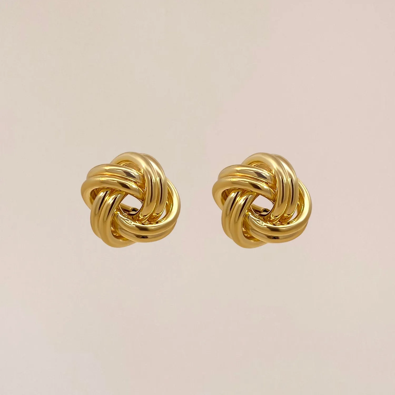 Knot Studs