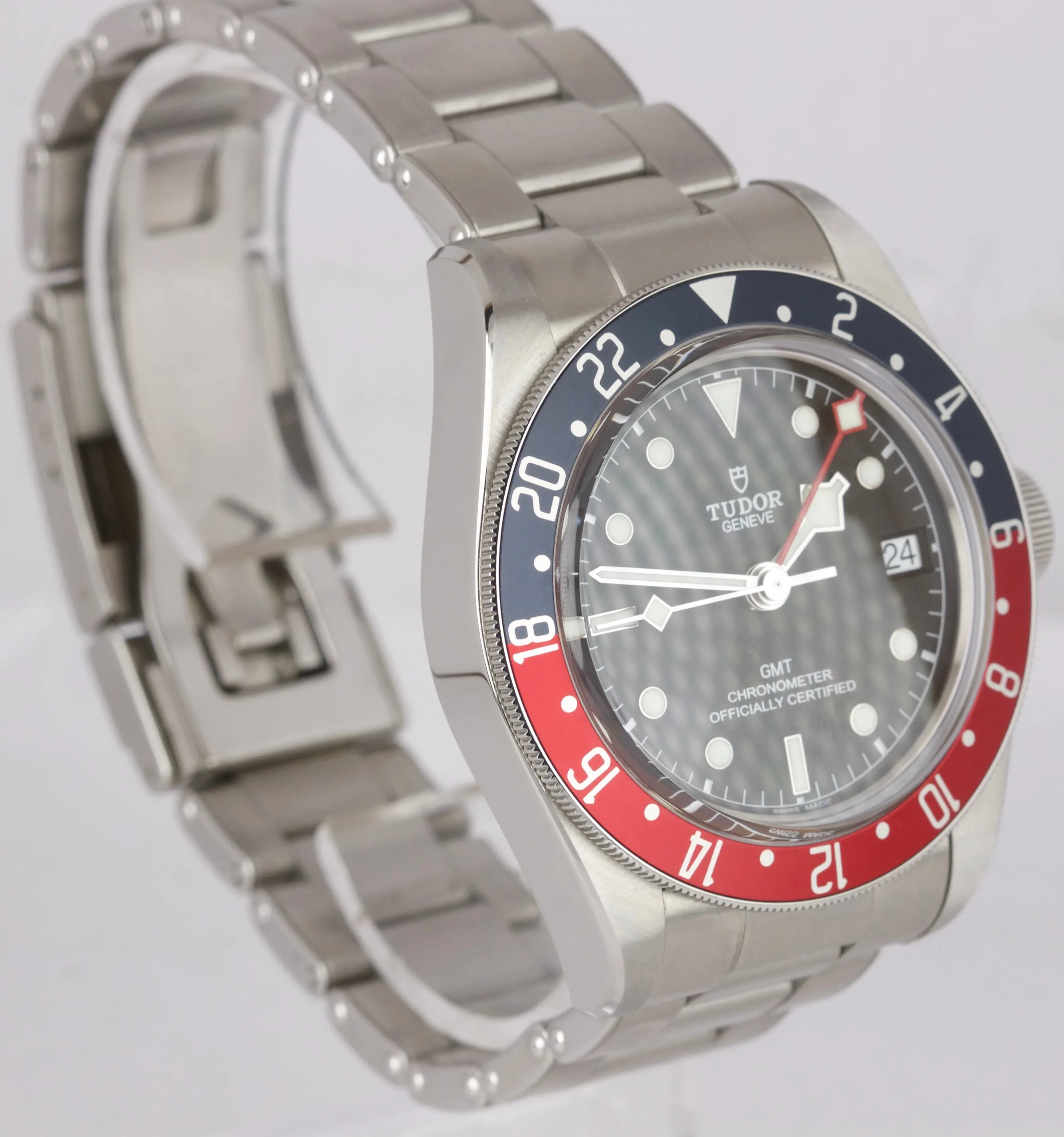 LNIB Tudor Black Bay GMT Pepsi 41mm Stainless Steel Black Date Watch 79830RB