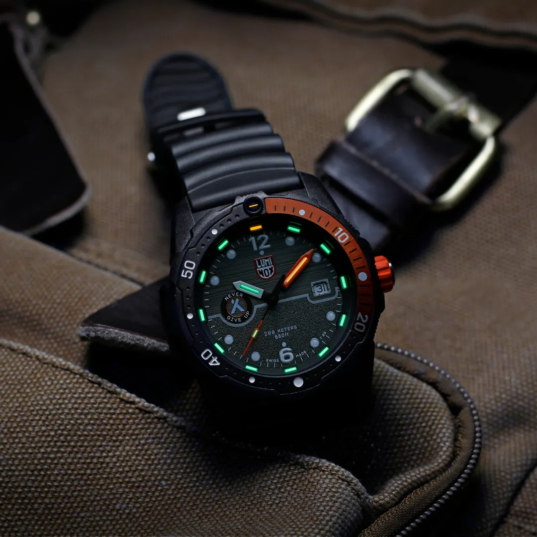 Luminox Sea Series Bear Grylls Survival