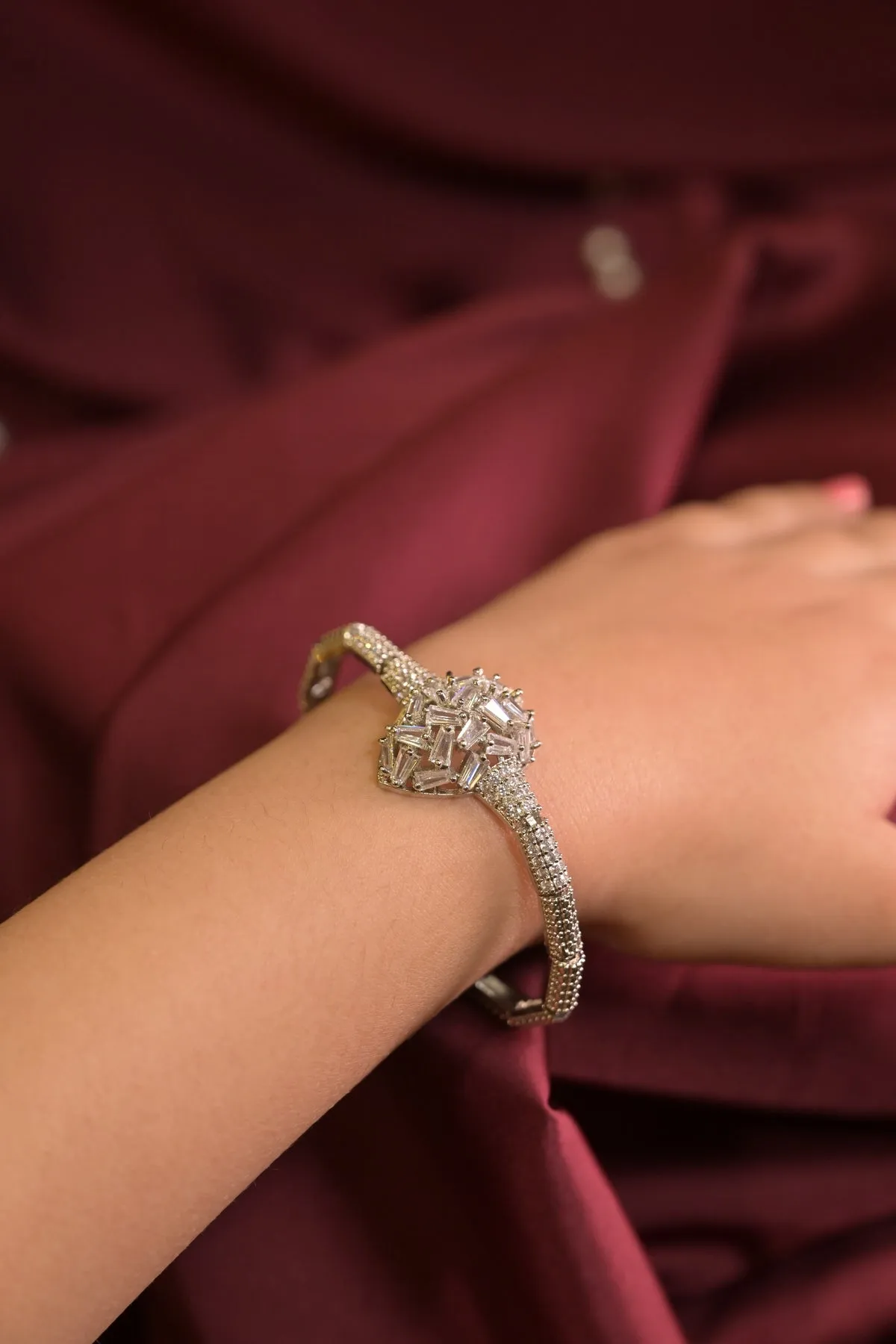 Luner Leaf Bracelet