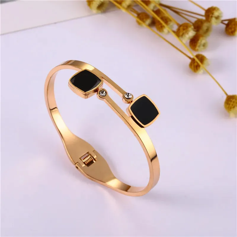 Luxury Heart Bracelets Bangles For Women Stainless Steel Jewelry Woman Fashion Jewellery