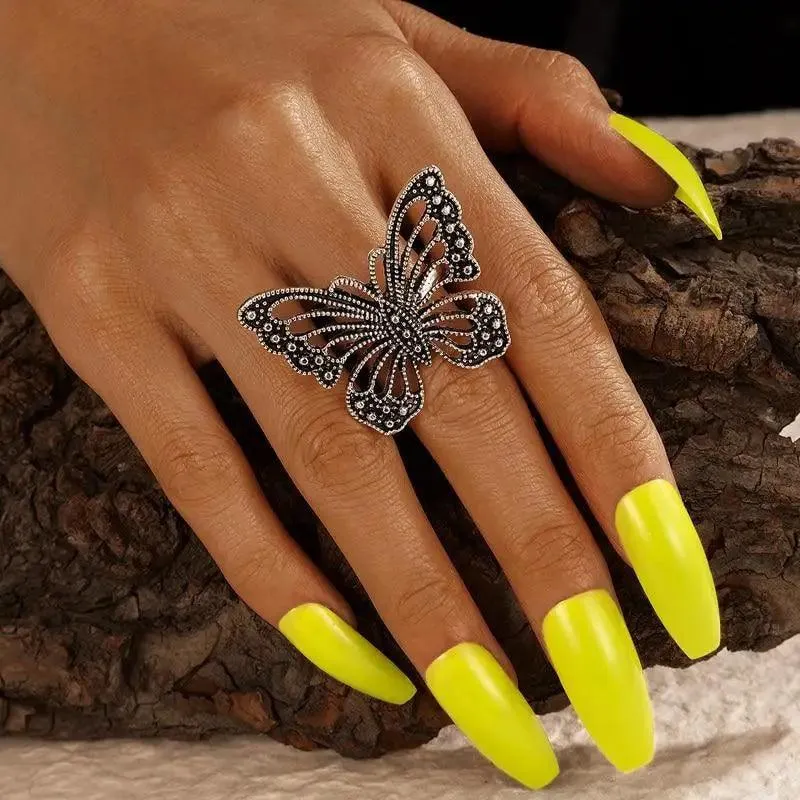 Luxury Unique Antique Angel Wing Stainless Steel Beast Ring For Women And Girls - Trendy Jewelry For Women's Gifts