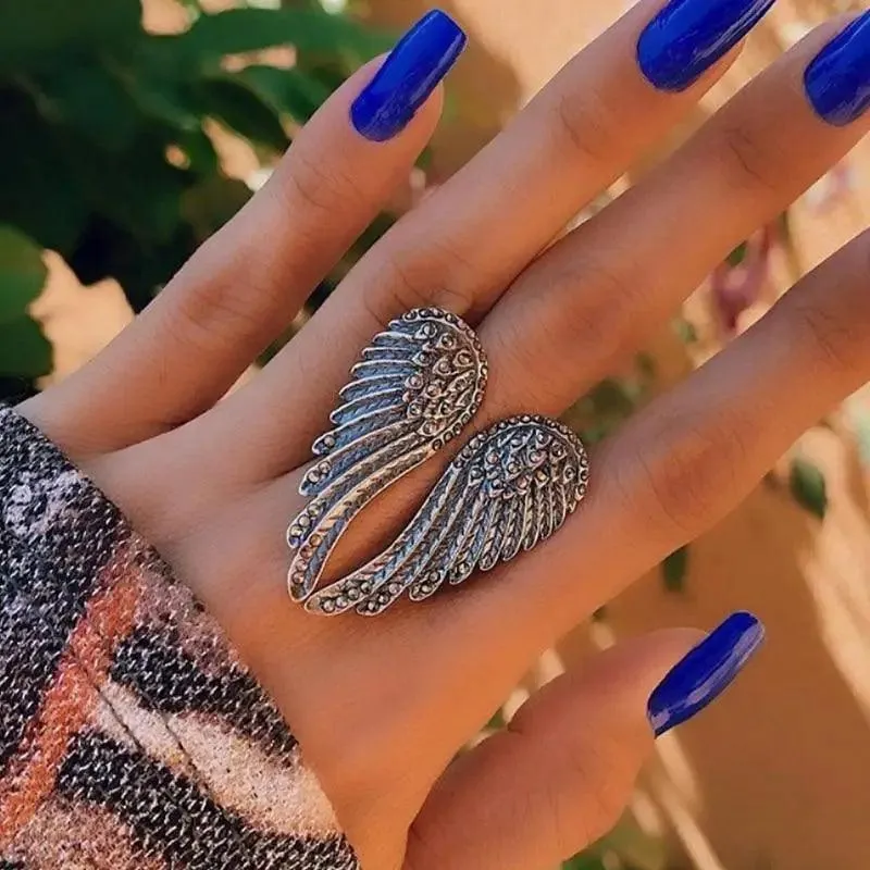 Luxury Unique Antique Angel Wing Stainless Steel Beast Ring For Women And Girls - Trendy Jewelry For Women's Gifts