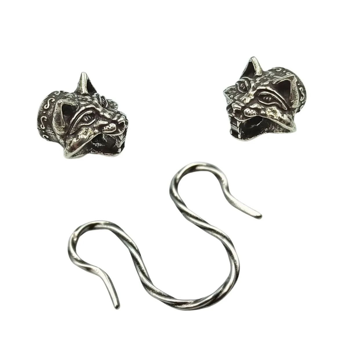 Lynx necklace clasp from silver