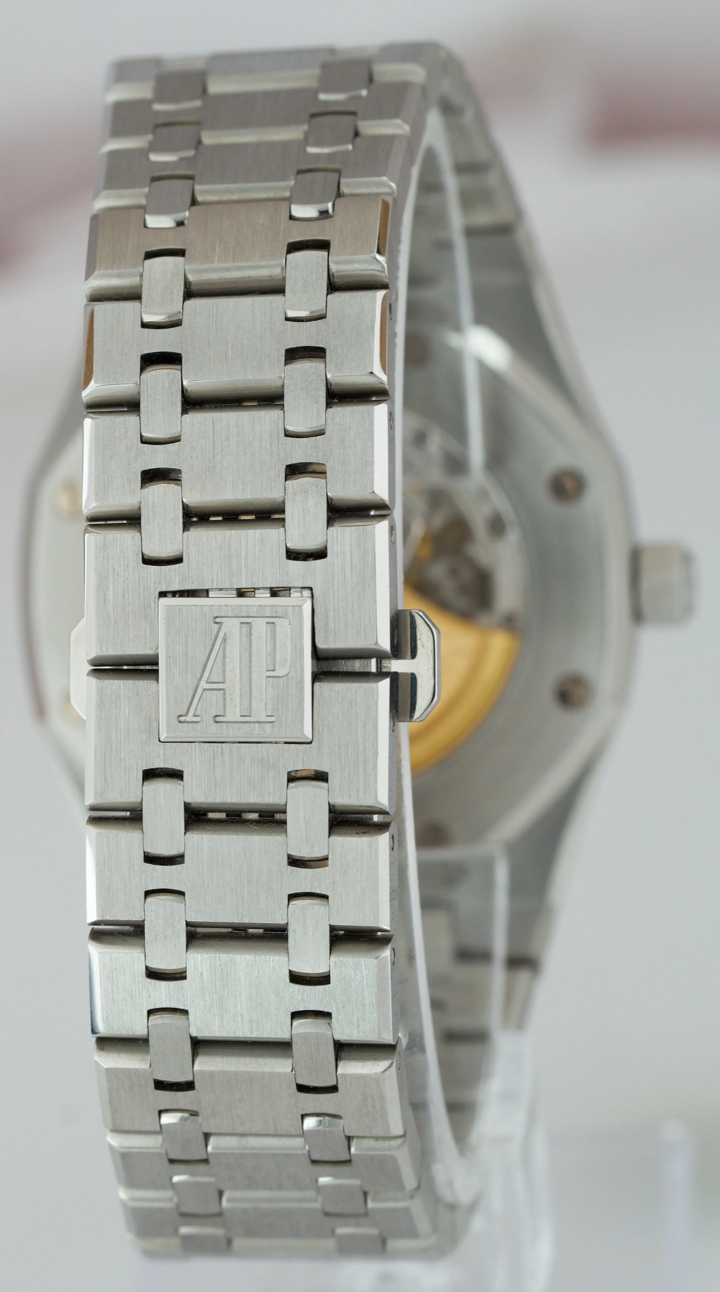 MINT Audemars Piguet Royal Oak 15300 White 39mm Stainless 15300ST.OO.1220ST.01