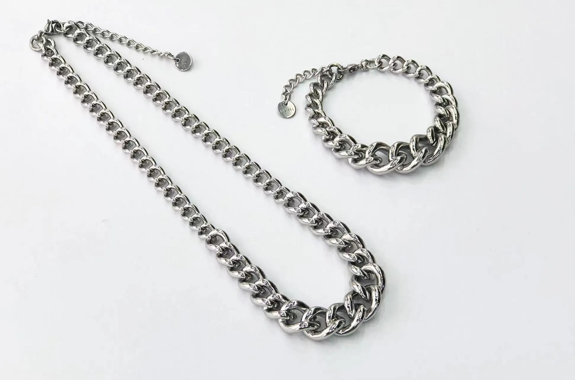 Modern Chain Silver Bracalet