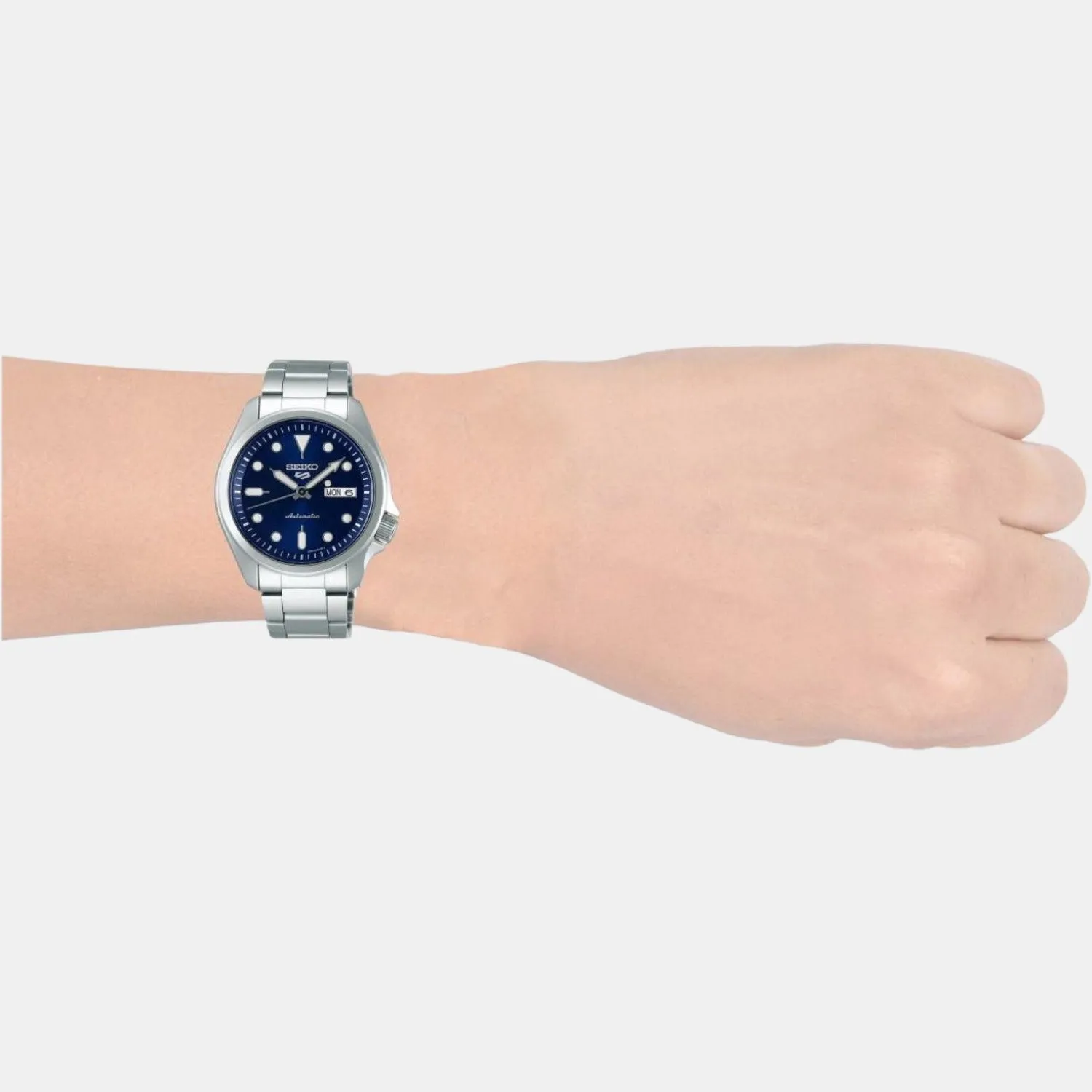 New 5 Sports Men Automatic Blue Dial Analog Stainless Steel Watch SRPE53K1