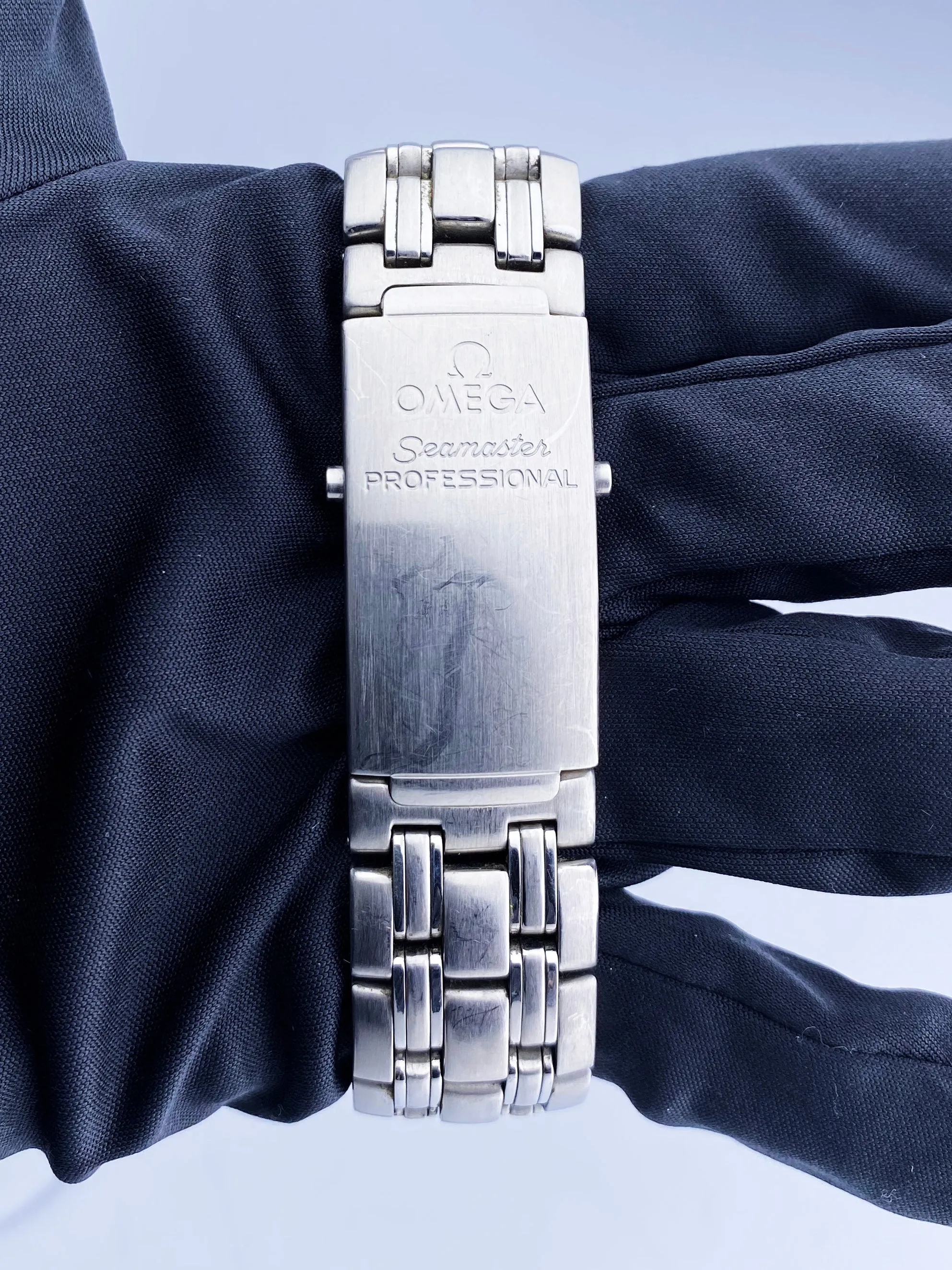 Omega Seamaster 2598.20.00 Chronograph Diver Men's Watch