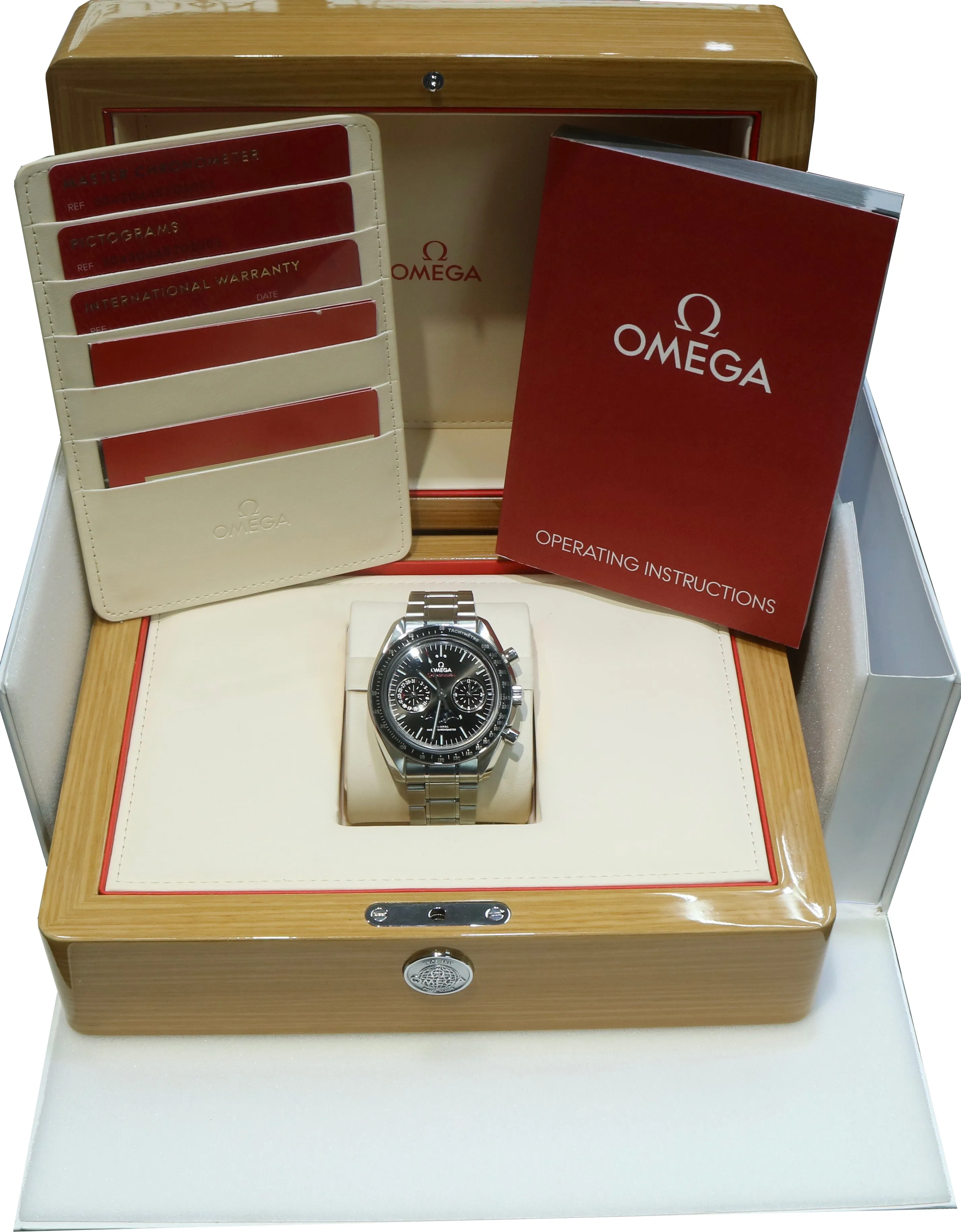 Omega Speedmaster Moonwatch 304.30.44.52.01.001 Stainless 44mm Automatic Watch