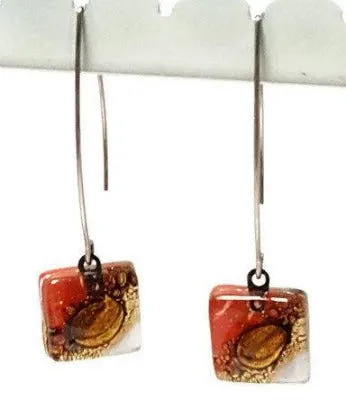 Open oval wire with handmade in red, soft lavender and brown recycled glass beads.