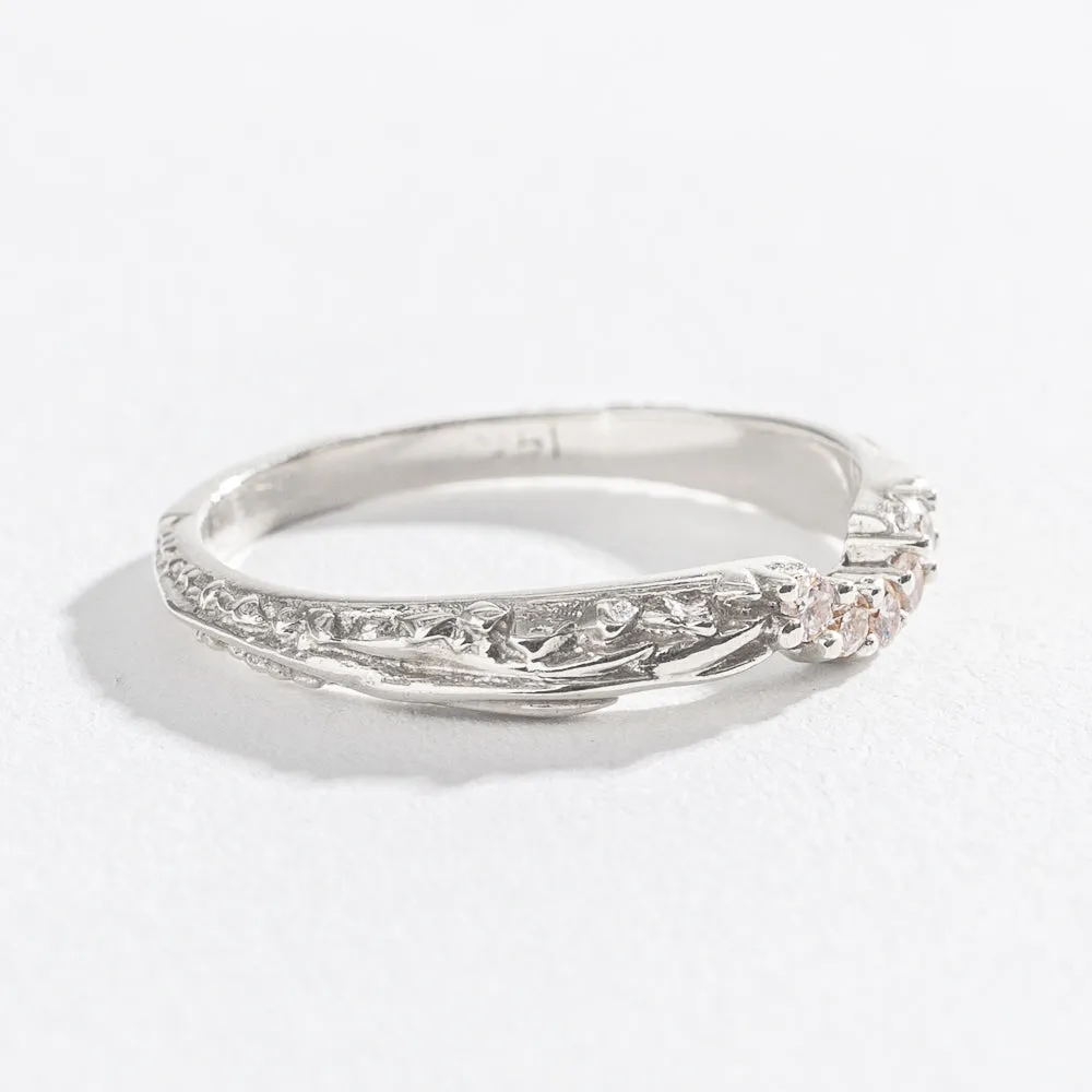 PAVE MATRIX CONTOUR BAND | DIAMOND