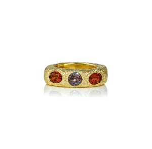 Queenie V Ring