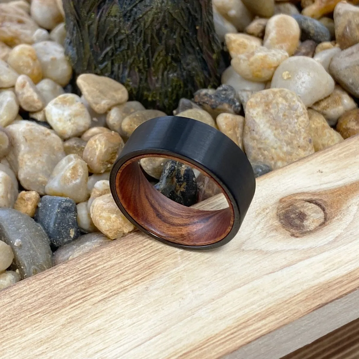 QUEST | Iron Wood, Black Flat Brushed Tungsten