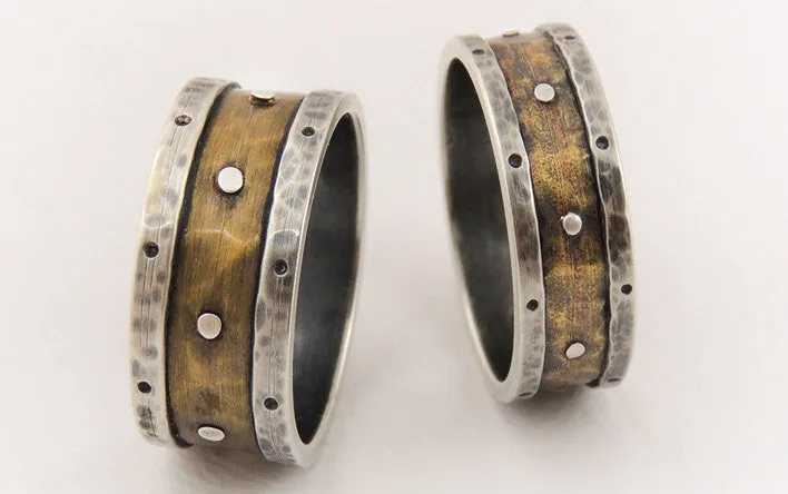 Rustic wedding ring set