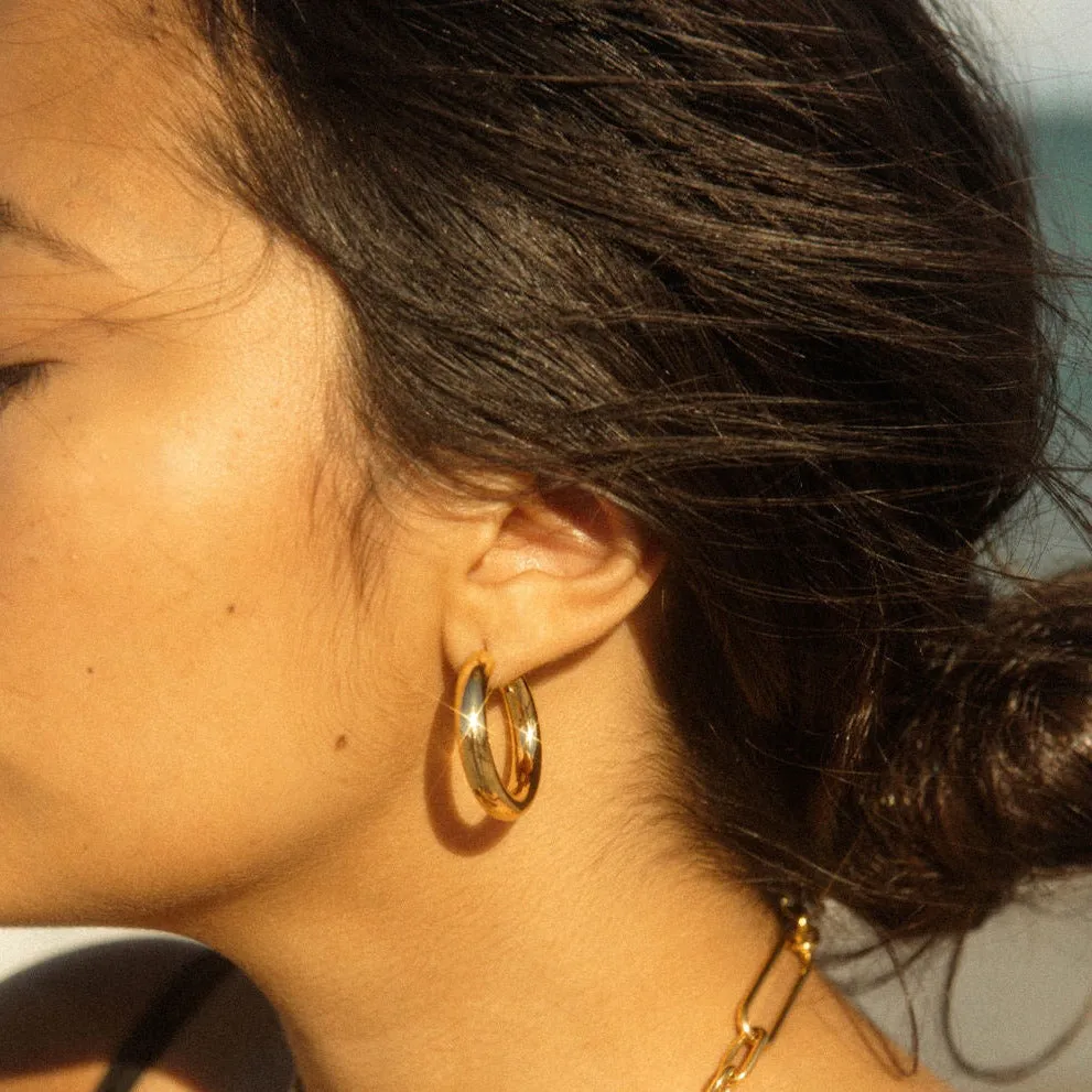 Sadie Classic Hoop Earrings - Small
