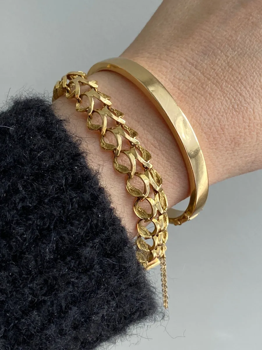 Scandinavian vintage 18k Gold hinged bangle