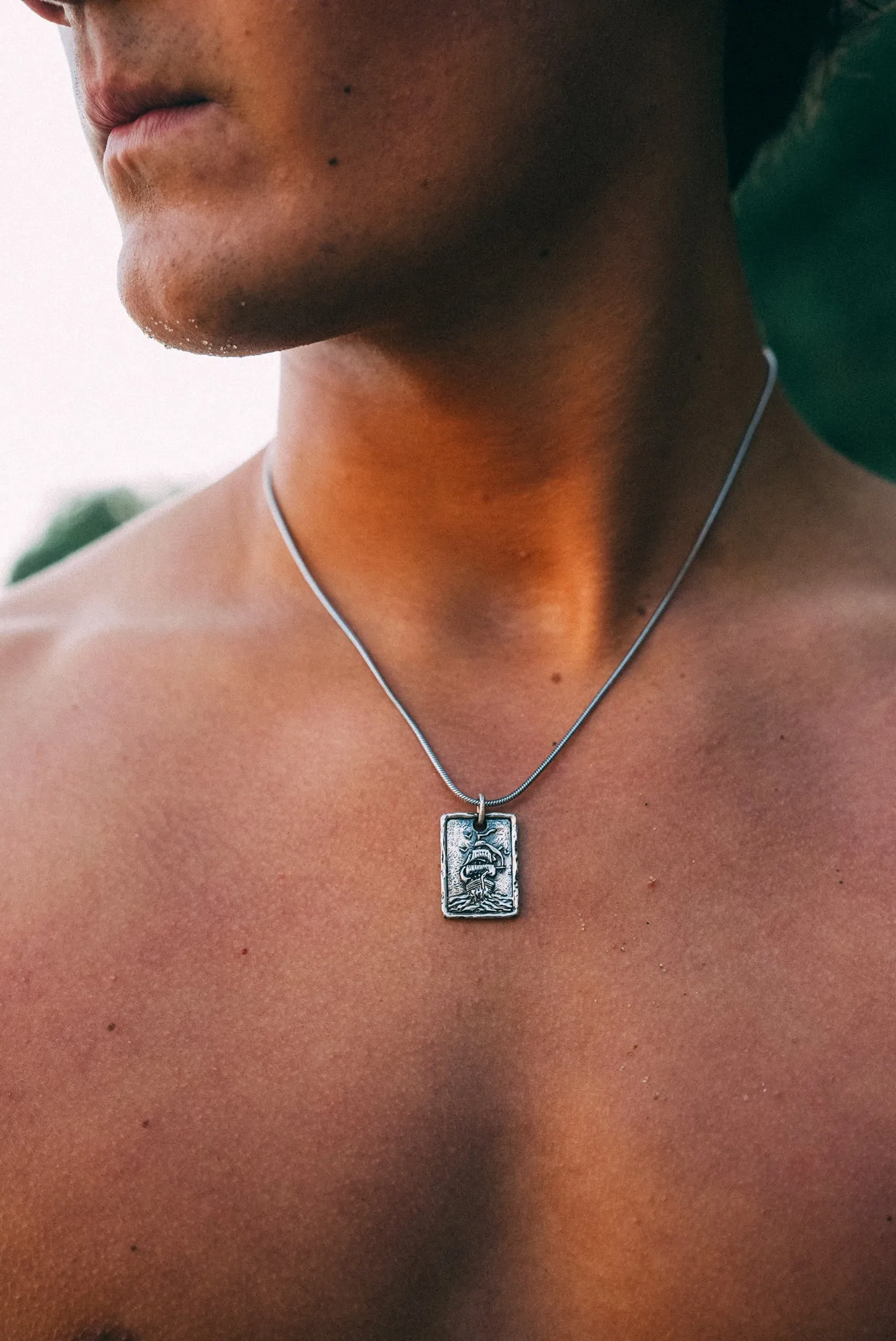 Shipwreck Chain