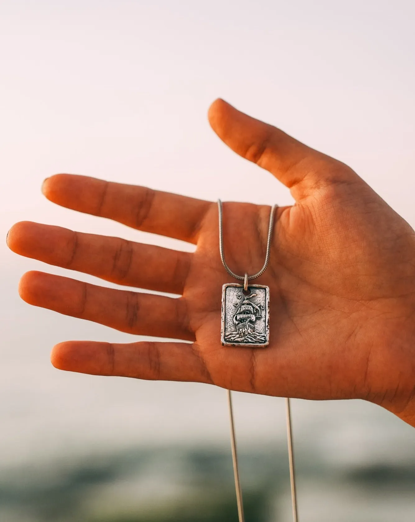 Shipwreck Chain