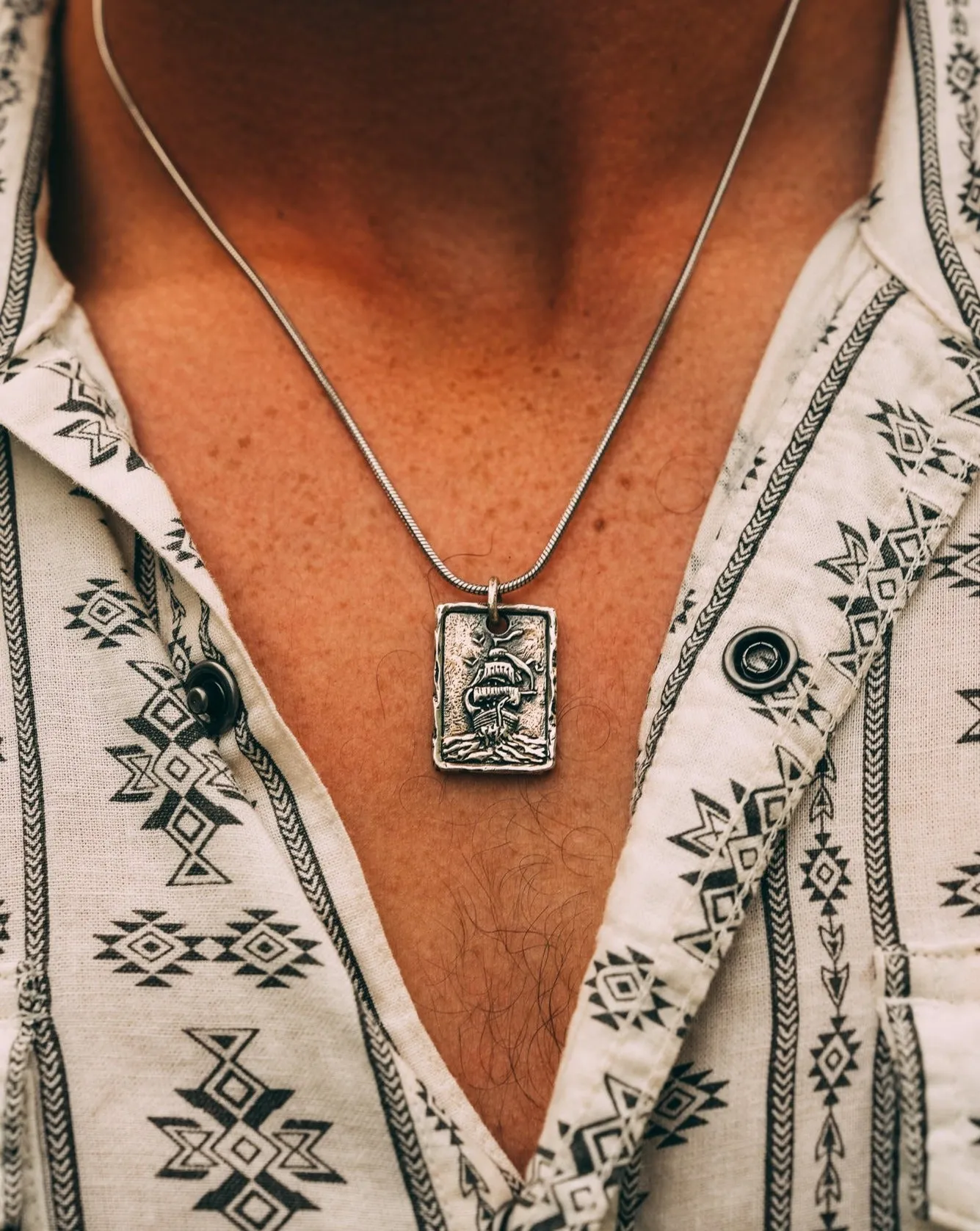 Shipwreck Chain